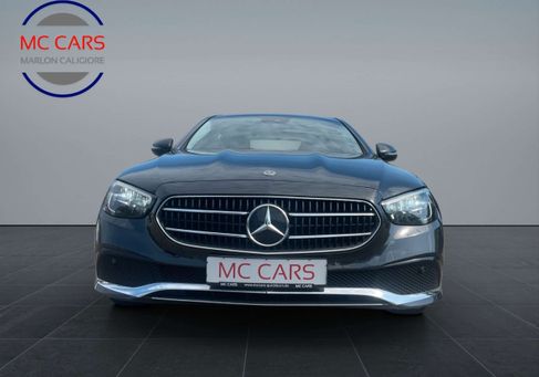 Mercedes-Benz E 200, 2021