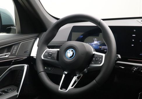 BMW iX, 2026
