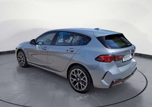 BMW 120, 2025