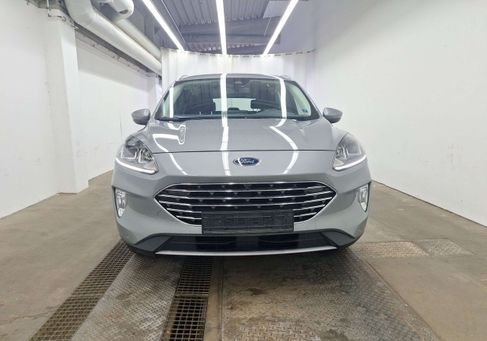 Ford Kuga, 2022
