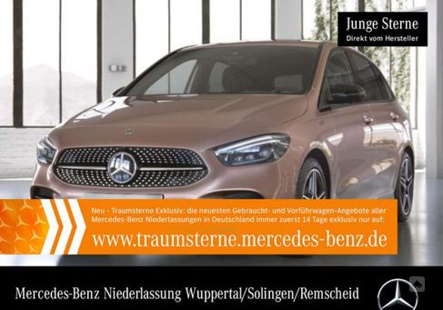 Mercedes-Benz B 250, 2022