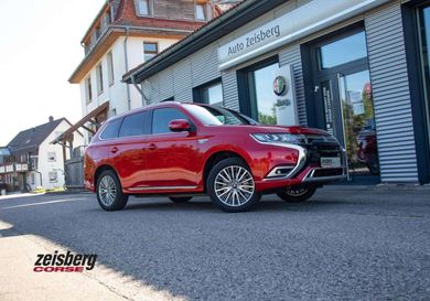Mitsubishi Outlander, 2021