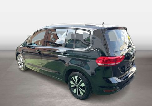 Volkswagen Touran, 2025 3