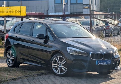 BMW 225, 2019