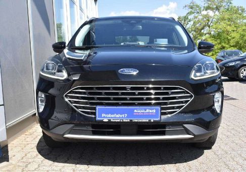Ford Kuga, 2022