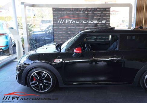 MINI John Cooper Works, 2019