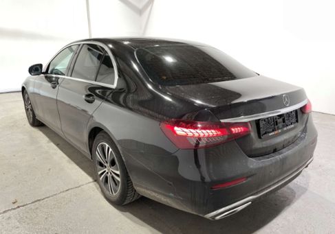 Mercedes-Benz E 200, 2020