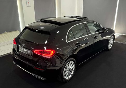 Mercedes-Benz A 200, 2022