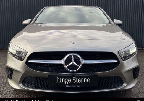 Mercedes-Benz A 250, 2020