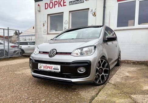 Volkswagen up!, 2018