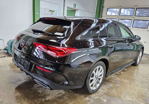 Mercedes-Benz CLA 250, 2022