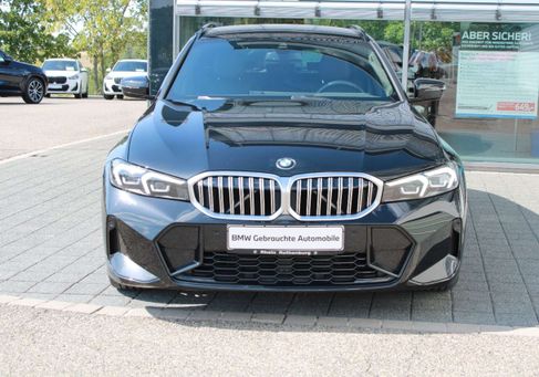 BMW 318, 2022