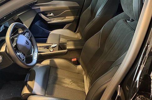Peugeot 408, 2024