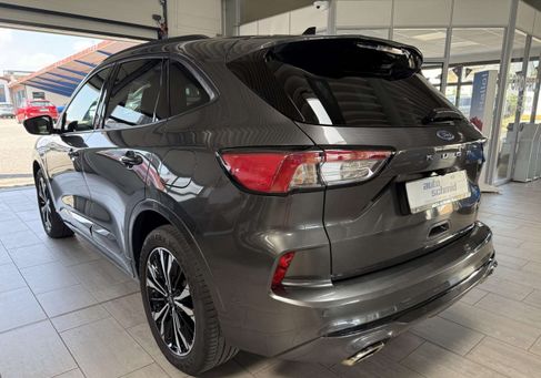 Ford Kuga, 2022