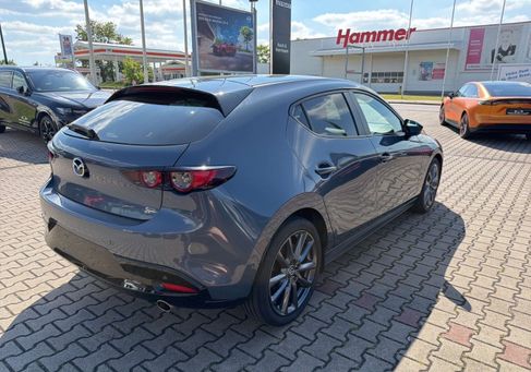 Mazda 3, 2019