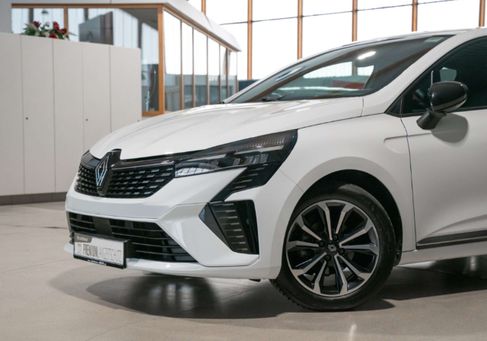 Renault Clio, 2023 3