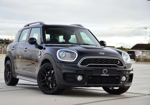MINI, 2018