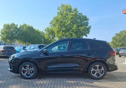 Ford Kuga, 2025