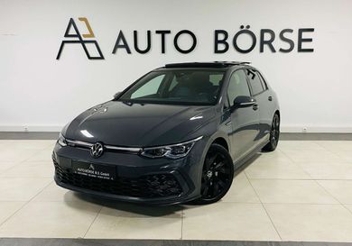 Volkswagen Golf, 2022