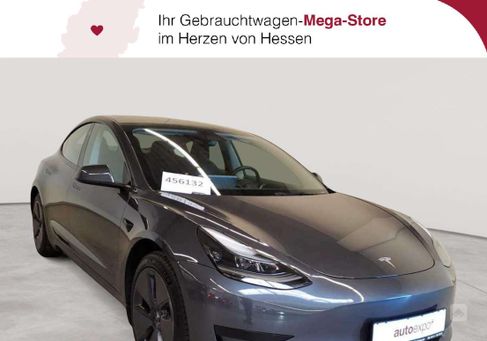 Tesla Model 3, 2022