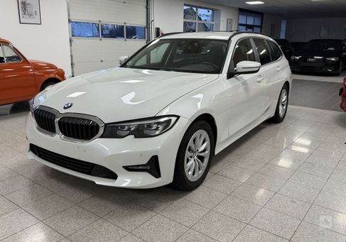 BMW 318, 2021