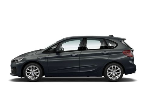 BMW 225, 2019