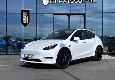 Tesla Model Y, 2023