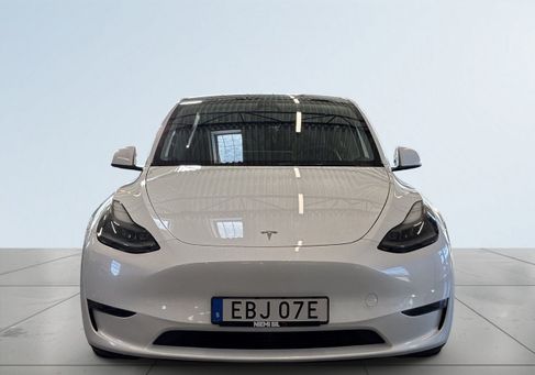 Tesla Model Y, 2023 2
