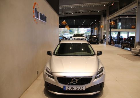 Volvo V40 Cross Country, 2018 2