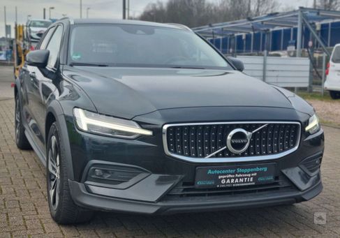 Volvo V60 Cross Country, 2022