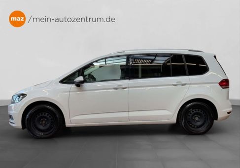 Volkswagen Touran, 2022 3