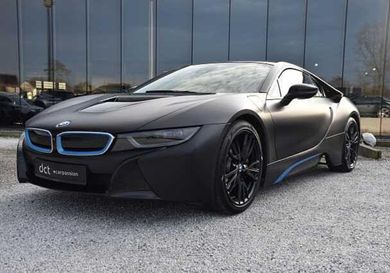 BMW i8, 2014