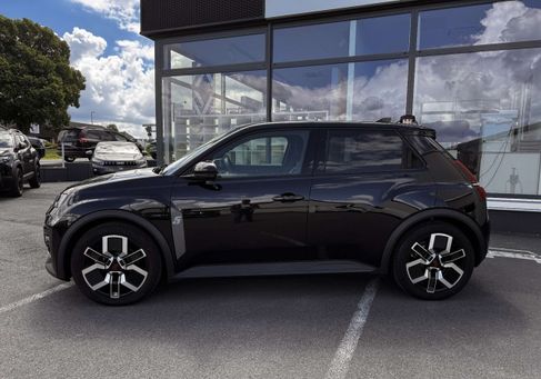 Renault R 5, 2024