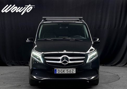 Mercedes-Benz V 300, 2022