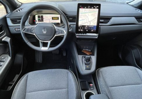 Renault Captur, 2025 3