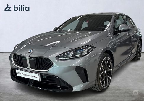 BMW 120, 2025