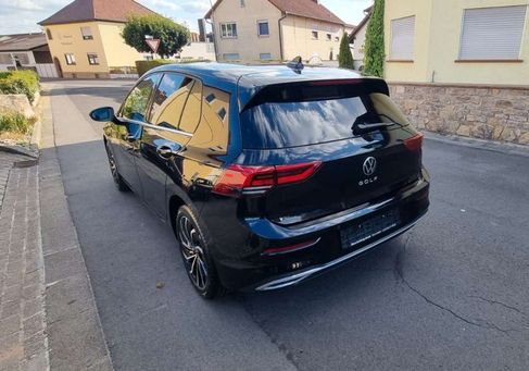 Volkswagen Golf, 2023