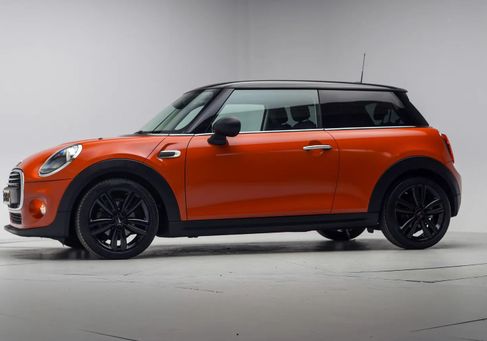 MINI ONE, 2018