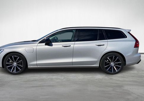 Volvo V60, 2025