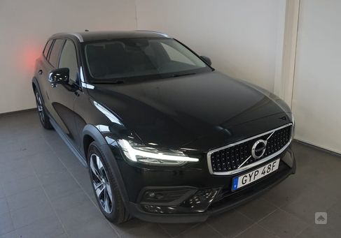 Volvo V60 Cross Country, 2019