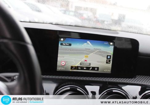 Mercedes-Benz A 200, 2022