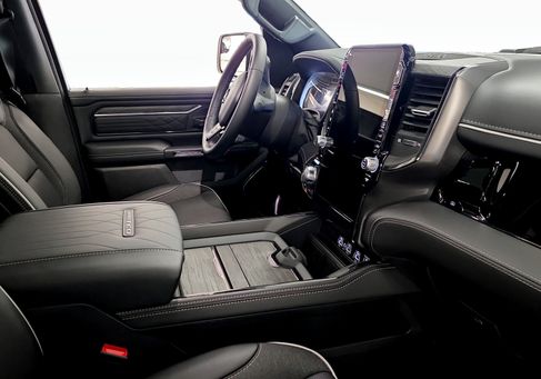 RAM 1500, 2025 3
