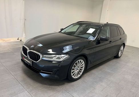 BMW 530, 2021