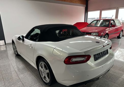 Fiat 124 Spider, 2017