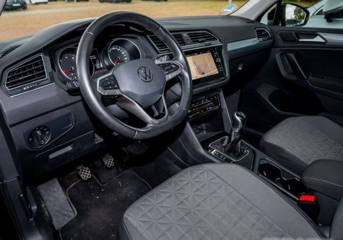 Volkswagen Tiguan, 2022 3