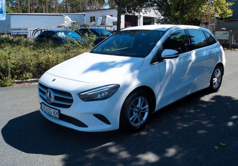 Mercedes-Benz B 200, 2020