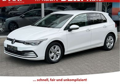 Volkswagen Golf, 2023