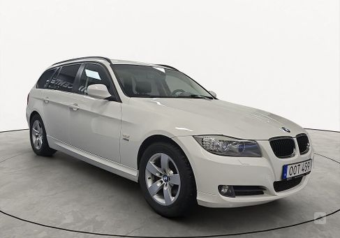 BMW 320, 2012