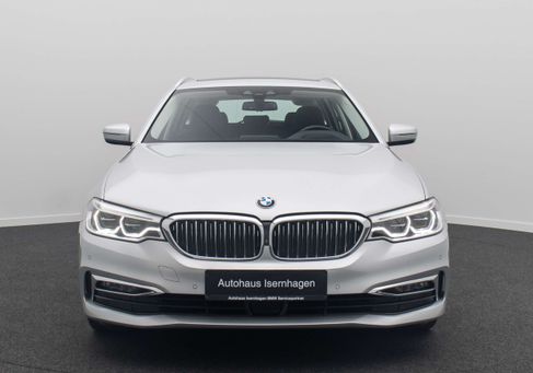 BMW 530, 2020