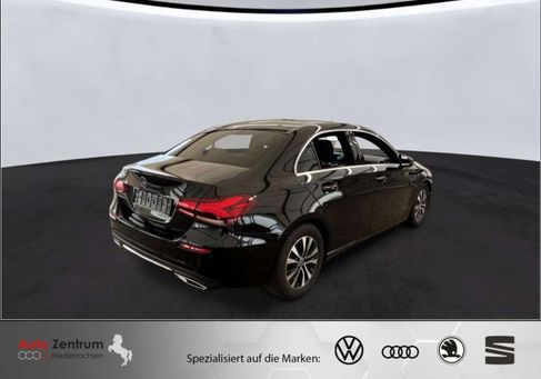 Mercedes-Benz A 200, 2022